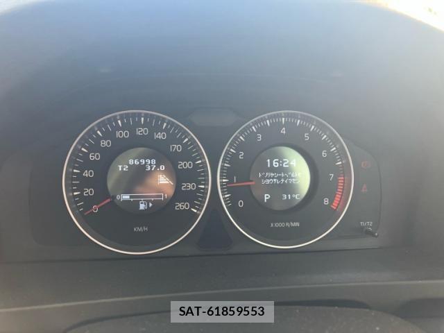 Volvo V60 2011-08 8486235-21