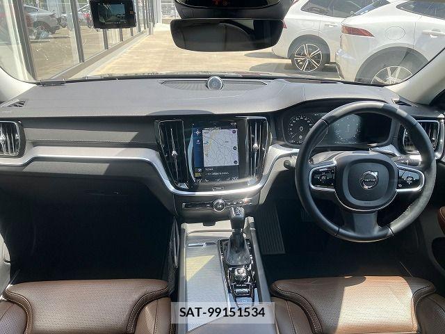 Volvo V60 2019-02 8486232-2
