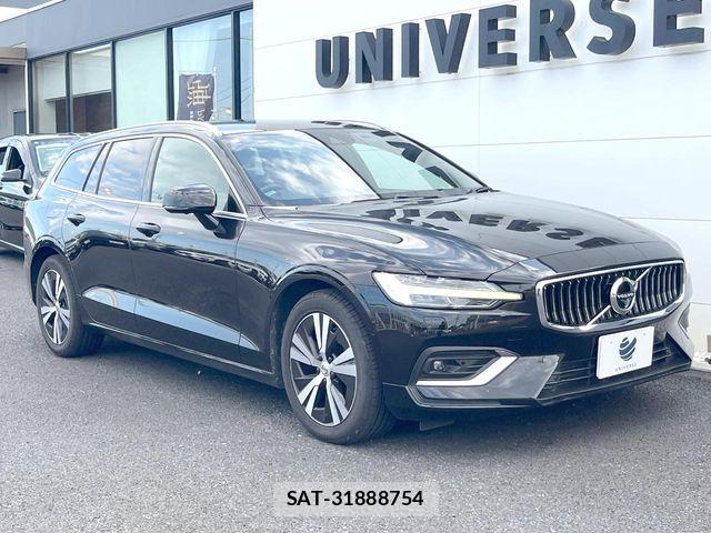 Volvo V60 2019-03 8528084-16