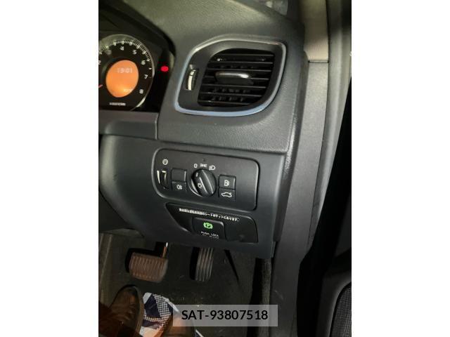 Volvo V60 2011-09 8528085-14