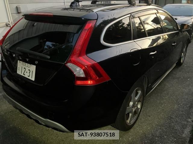 Volvo V60 2011-09 8528085-1