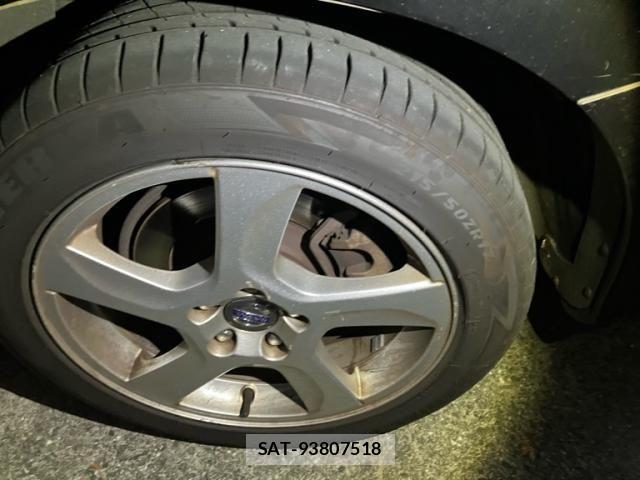 Volvo V60 2011-09 8528085-4