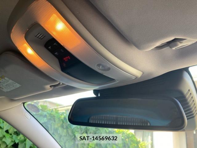 Volvo V60 2014-01 8563994-21