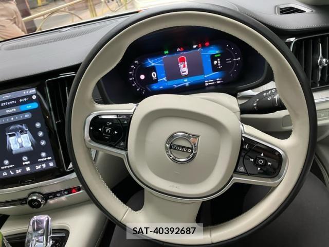 Volvo V60 2023-05 8563993-21