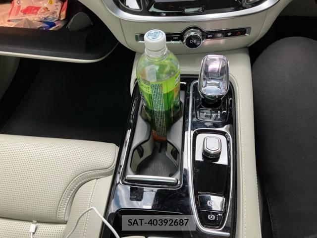 Volvo V60 2023-05 8563993-26