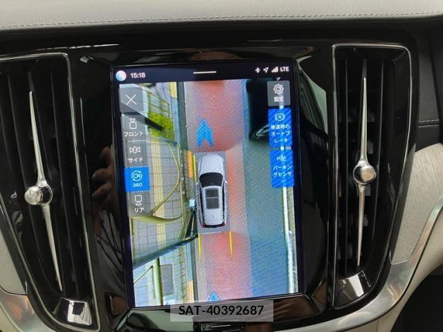 Volvo V60 2023-05 8563993-27