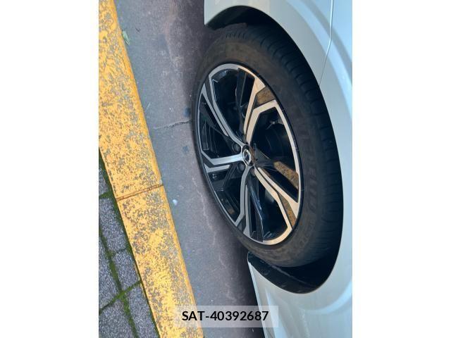 Volvo V60 2023-05 8563993-5