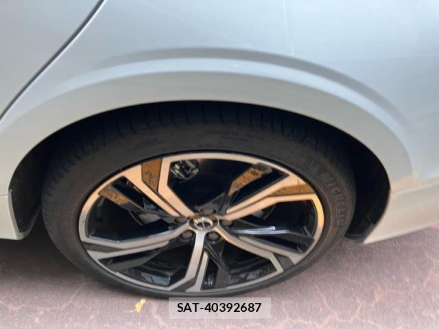 Volvo V60 2023-05 8563993-6