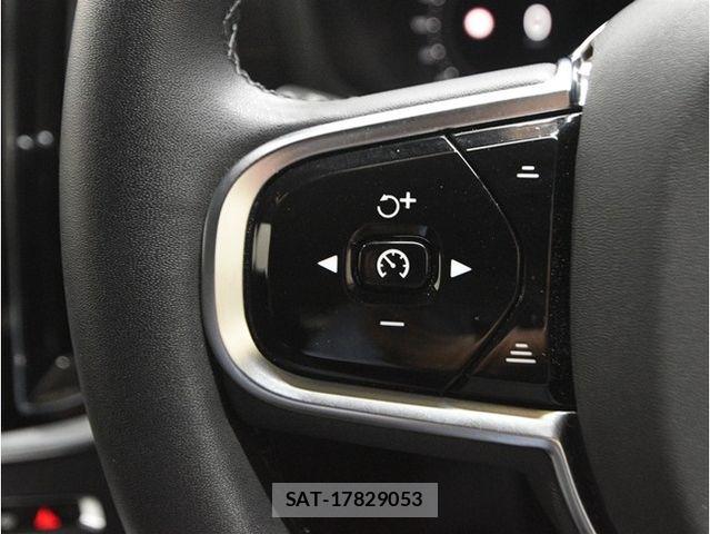 Volvo V60 2023-06 8563995-22