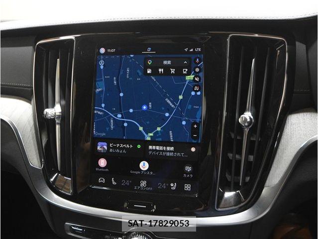 Volvo V60 2023-06 8563995-26