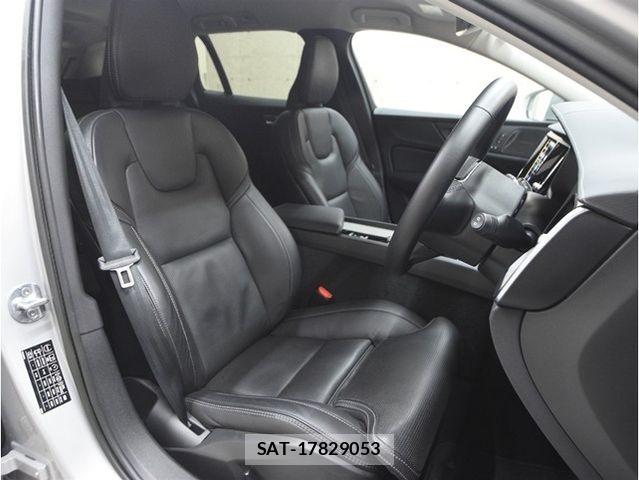 Volvo V60 2023-06 8563995-3