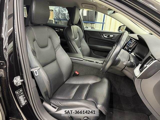 Volvo V60 2021-02 8629592-10