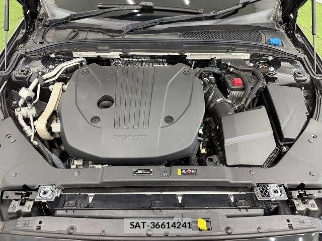 Volvo V60 2021-02 8629592-13