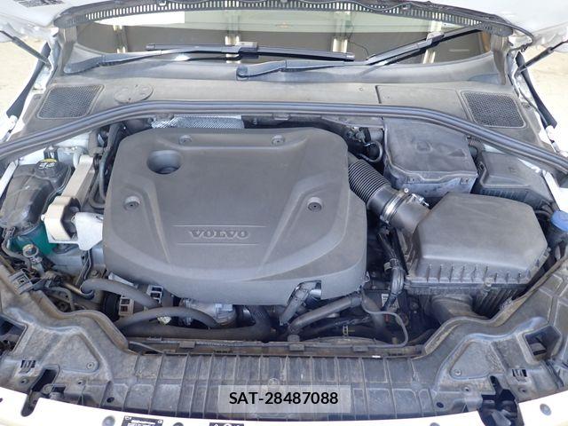 Volvo V60 2017-08 8629590-25