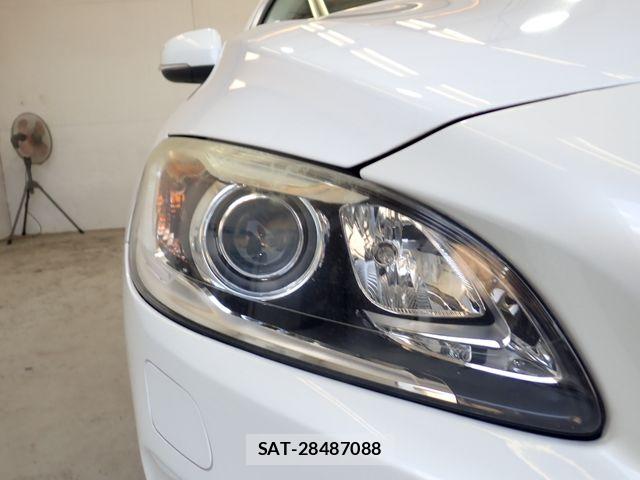 Volvo V60 2017-08 8629590-8