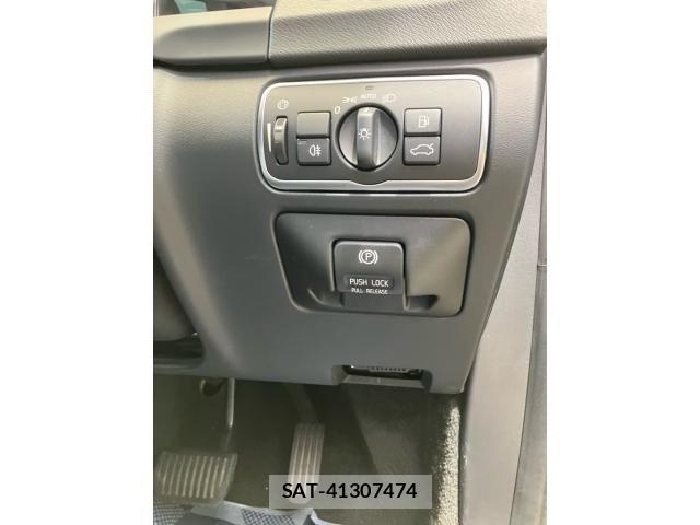 Volvo V60 2015-01 8629595-14