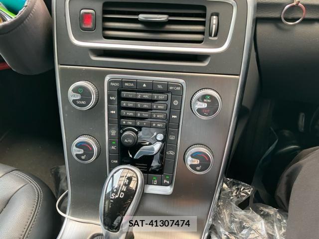 Volvo V60 2015-01 8629595-20