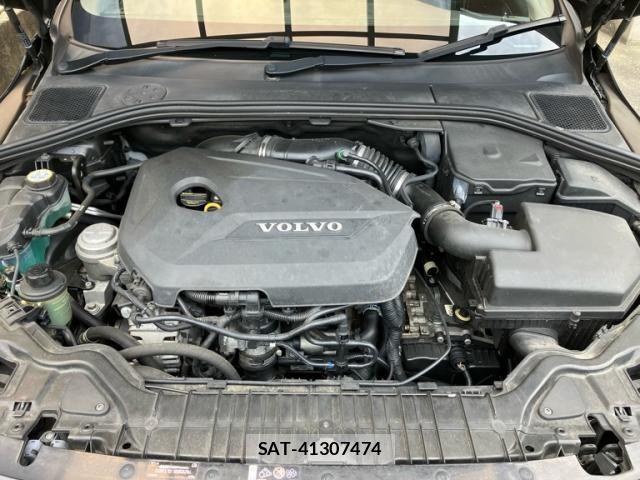 Volvo V60 2015-01 8629595-25