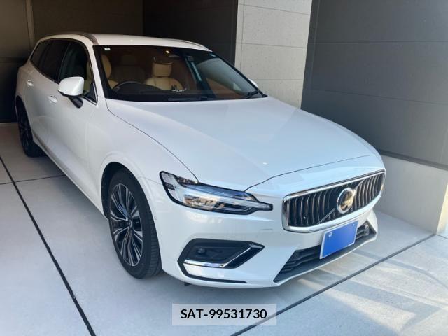 Volvo V60 2024-04 8662237-0