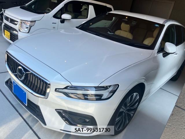 Volvo V60 2024-04 8662237-1