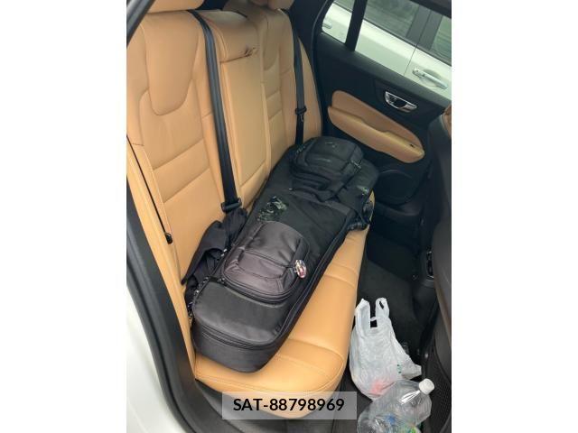 Volvo V60 2023-07 8667107-11