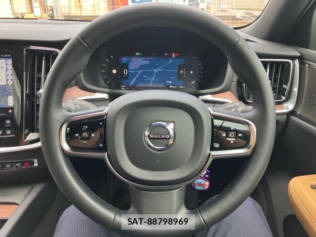 Volvo V60 2023-07 8667107-13