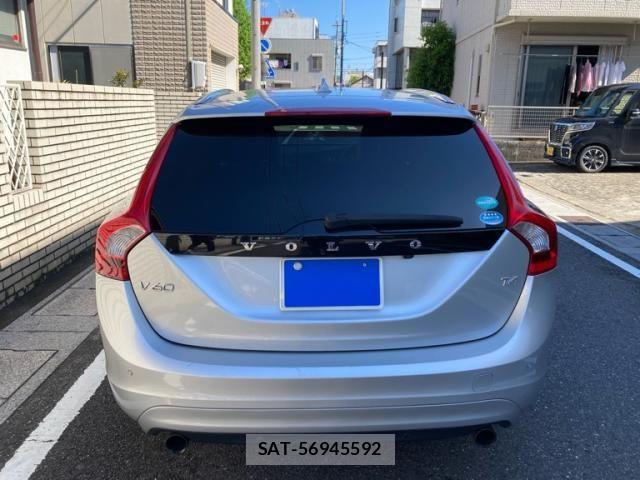 Volvo V60 2013-12 8662238-2