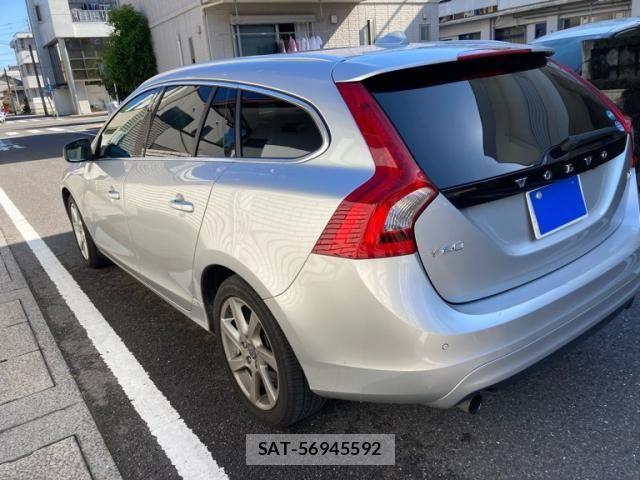 Volvo V60 2013-12 8662238-3