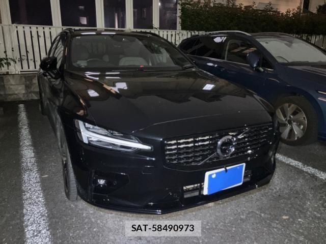 Volvo V60 2021-12 8667108-0