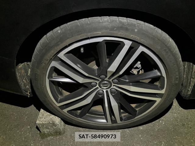Volvo V60 2021-12 8667108-8