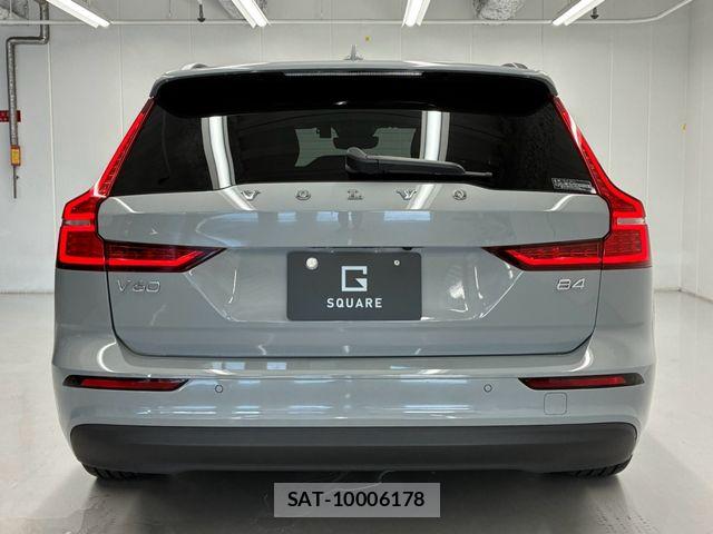 Volvo V60 2024-02 8686876-12