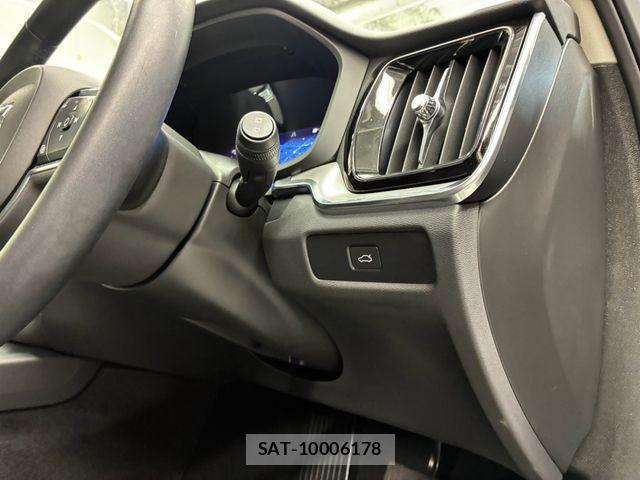 Volvo V60 2024-02 8686876-21