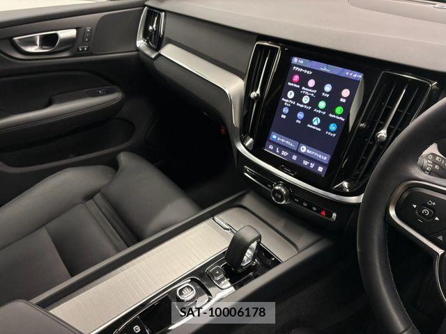 Volvo V60 2024-02 8686876-23