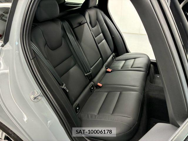 Volvo V60 2024-02 8686876-4
