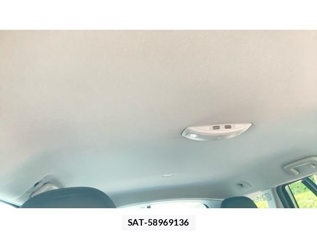 Volvo V60 2011-12 8746675-24