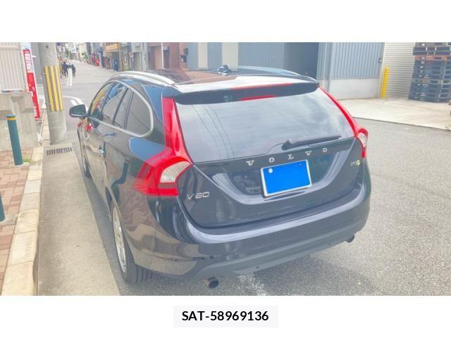 Volvo V60 2011-12 8746675-3