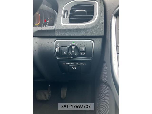 Volvo V60 2017-06 8746672-11