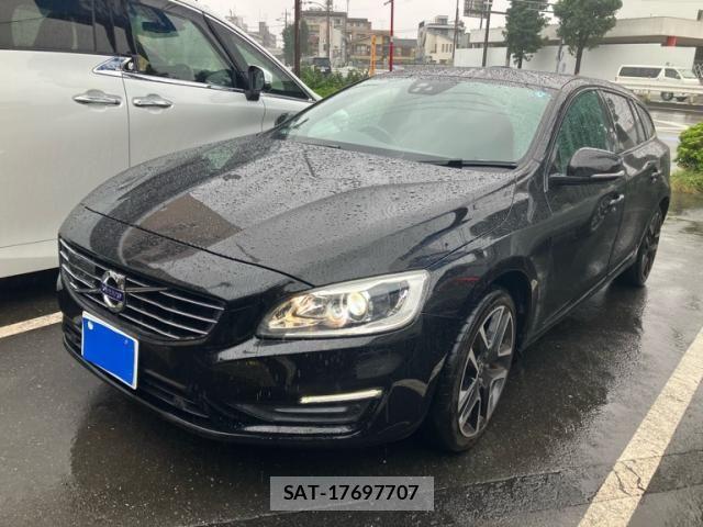 Volvo V60 2017-06 8746672-1