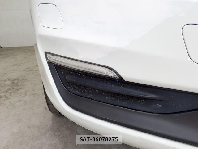 Volvo V60 2014-05 8746671-9