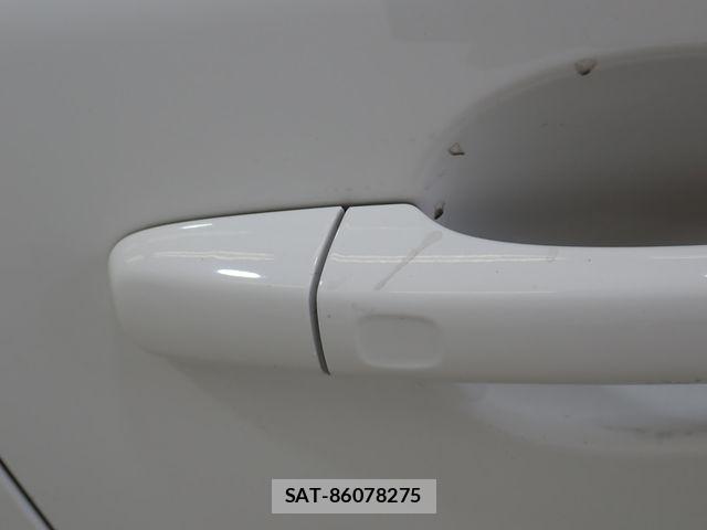 Volvo V60 2014-05 8746671-11