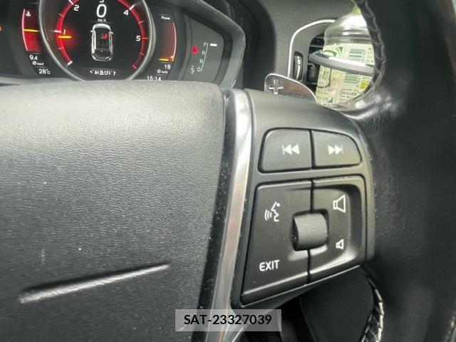Volvo V60 2016-07 8782535-22