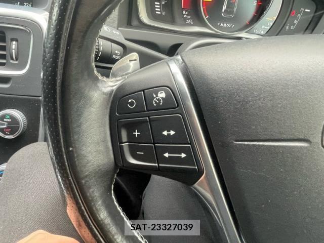 Volvo V60 2016-07 8782535-23