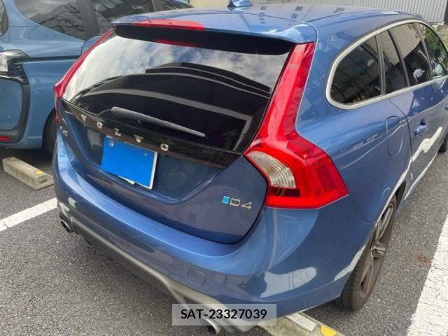 Volvo V60 2016-07 8782535-8