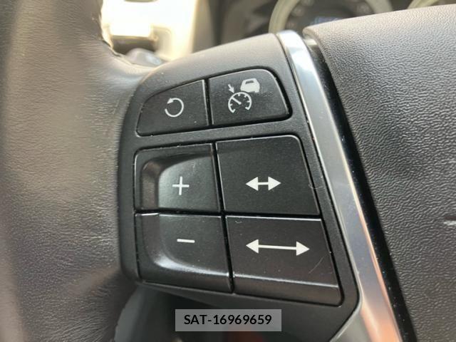 Volvo V60 2011-06 8832365-21