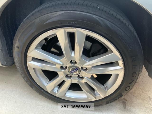 Volvo V60 2011-06 8832365-7