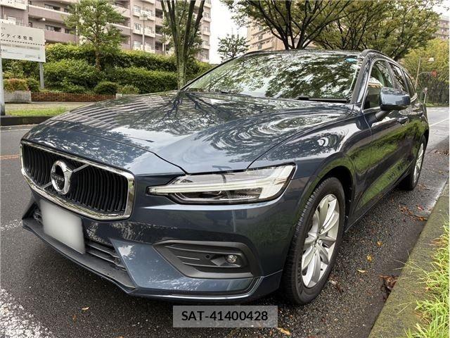 Volvo V60 2022-01 8832356-0