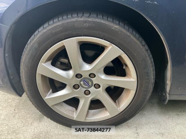 Volvo V60 2014-03 8832364-9