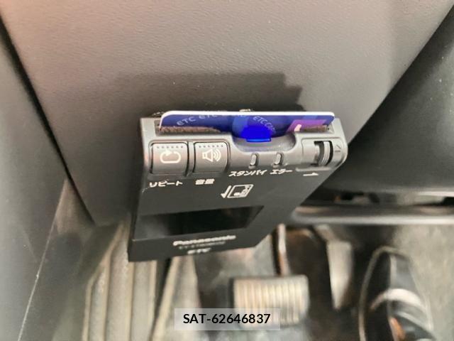 Volvo V60 2011-12 8851014-17