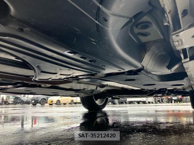 Volvo V60 2017-06 8851012-10