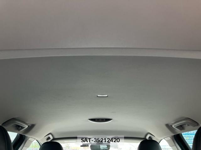 Volvo V60 2017-06 8851012-15